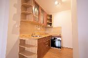2+kk, 42 m2 se sklepn� k�j�, 2 m2, po rekonstrukci,  Praha 4 - Chodov, ul. Konstantinova