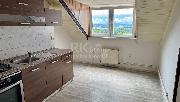Prodej bytu,1.NP, 3+1, 114m?, sklep 21m?, gar� 20m?, zahrada, ul. 5. kv�tna L�zn� Kyn�vart