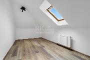 Prodej mezonetovho bytu 4+kk, 118 m2, Komrov