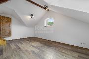 Prodej mezonetovho bytu 4+kk, 118 m2, Komrov