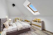 Prodej mezonetov�ho bytu 4+kk, 118 m2, Kom�rov