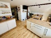 Prodej p�kn�ho  dvougenera�n�ho rodinn�ho domu po rekonstrukci, pozemek 409m2,  ve m�st� Bezdru�ice.