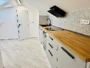 Prodej podkrovn�ho bytu, 50 m? (+ 20 m? u�itn� plochy), ul. Podle Ka�erova - Praha 4-Michle