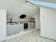 Prodej podkrovn�ho bytu, 50 m? (+ 20 m? u�itn� plochy), ul. Podle Ka�erova - Praha 4-Michle