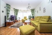 Prodej rodinn�ho domu 5+1 s kr�snou zahradou, baz�nem a gar��, Velk� Dobr�