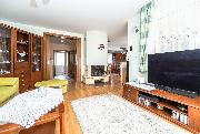 Prodej rodinn�ho domu 5+1 s kr�snou zahradou, baz�nem a gar��, Velk� Dobr�