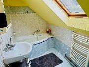 Prodej rodinn�ho domu, 7+1, pozemek 4 452 m?, gar�, rybn�k, sklen�ky, Valy u Mari�nsk�ch L�zn�