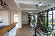 Pron�jem atyp. mezonetov�ho bytu 2+kk s ateli�rem, 118,5 m2, v RD, Praha 4 - Podol�, ul.Dvoreck�