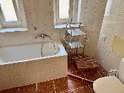 Pron�jem� bytu 1+1, 32 m?, po ��ste�n� rekonstrukci, 2. patro, ul. Anglick� � Mari�nsk� L�zn�