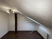 Pron�jem bytu 1+kk 25 m2, Ho�ovice