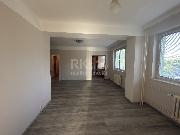 Pron�jem bytu 2+1 56  m2, Praha