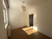 Pron�jem bytu 2+1 56  m2, Praha