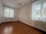 Pron�jem bytu 3+kk, 61 m2 s komorou a venkovn�m parkovac�m st�n�m, Rudn�, Ho�elick� n�m.1174/4