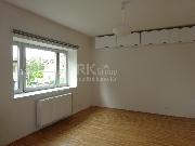 Pron�jem domu 227 m2 a zahrada 646 m2, Praha Suchdol