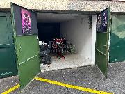 Pron�jem gar�e nebo skladu, 21 m2 + m�sto p�ed gar�� 8 m2,  Praha 4 - Michle,  ul.Kapitulsk�