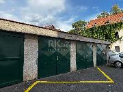 Pron�jem gar�e nebo skladu, 21 m2 + m�sto p�ed gar�� 8 m2,  Praha 4 - Michle,  ul.Kapitulsk�