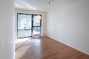 Pron�jem luxusn�ho bytu 1+KK v novostavb� v Kobylis�ch, ul. Pakom��ick�.