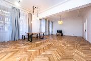 Pronjem luxusnho novho bytu 4+KK, 166 m2, ul. Mnesova, Praha 2 - Vinohrady.