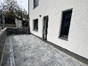 Pron�jem modern�ho 1+kk 44,40 m2 s p�edzahr�dkou 20 m2 v novostavb� bytov�ho domu v Ho�ovic�ch
