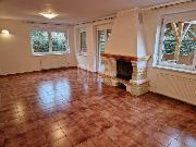 Pron�jem RD 156 m2, na pozemku 864 m2, Slan�, U Hv�zd�rny