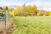 V�jime�n� stavebn� pozemek o rozloze 3 695 m? v obci Nekm�� � soukrom� a prostor p�r minut od Plzn�