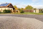 V�jime�n� stavebn� pozemek o rozloze 3 695 m? v obci Nekm�� � soukrom� a prostor p�r minut od Plzn�