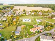 V�jime�n� stavebn� pozemek o rozloze 3 695 m? v obci Nekm�� � soukrom� a prostor p�r minut od Plzn�