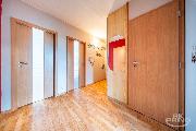 Byt 3+kk, OV, 76 m?, V L�zn�ch, Jesenice, Praha - Zapad