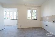 Dm, 7+kk, 180 m2, po rekonstrukci, pozemek 250 m2, Hlaveneck, Praha 9