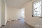 Dm, 7+kk, 180 m2, po rekonstrukci, pozemek 250 m2, Hlaveneck, Praha 9