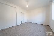 Dm, 7+kk, 180 m2, po rekonstrukci, pozemek 250 m2, Hlaveneck, Praha 9