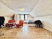 Dvougenera�n� rodinn� d�m na pozemku 2 298 m2, Orlov u P��brami.