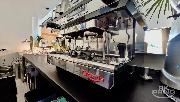 Nab�z�m k prodeji gastro provozuj�c� Fresh Bistro v nov� budov� Sokolovny v Praze 6 � Lysolaj�ch.