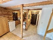 Prodej chaty 3+kk, 74 m2, na pozemku 1140 m2, Kalit, Praha - Vchod