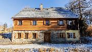 Prodej hr�zd�n�ho domu s pozemkem 930 m2 Vejprty