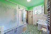 Prodej rodinný dům 5+kk s garáží na pozemku 553 m2, Jabloňová, Černá za Bory, Pardubice.