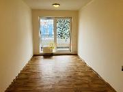 Pron�jem 2+kk s terasou a parkovac�m m�stem