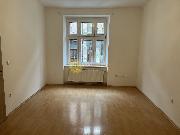 Pron�jem bytu 2+1 po kompletn� rekonstrukci, terasa, centrum m�sta