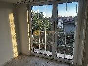 Pron�jem bytu 2+1 s balkonem, klidn� ��st HK