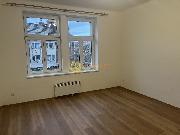 Pron�jem bytu 3+1 po rekonstrukci, 102 m2, centrum HK