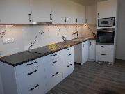 Pron�jem kr�sn�ho bytu 2+1 /53m2/ po rekonstrukci v centru Hradce Kr�lov�
