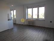 Pron�jem kr�sn�ho bytu 2+1 /53m2/ po rekonstrukci v centru Hradce Kr�lov�