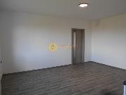 Pron�jem kr�sn�ho bytu 2+1 /53m2/ po rekonstrukci v centru Hradce Kr�lov�