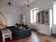 Pron�jem kr�sn�ho velk�ho bytu 4+KK /160m2/ v RD v Mal�ovic�ch v Hradci Kr�lov�