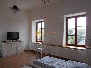 Pron�jem kr�sn�ho velk�ho bytu 4+KK /160m2/ v RD v Mal�ovic�ch v Hradci Kr�lov�