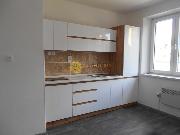 Pron�jem p�kn�ho bytu 1+1 /40m2/  po kompletn� rekonstrukci v N�chod�