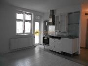 Pronjem pknho bytu 1+1 /50m2/ s balknem v centru Hradce Krlov