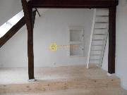 Pronjem pknho bytu 1+1 /50m2/ s balknem v centru Hradce Krlov