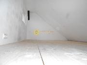 Pronjem pknho bytu 1+1 /50m2/ s balknem v centru Hradce Krlov