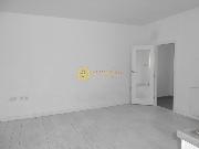Pronjem pknho bytu 1+1 /50m2/ s balknem v centru Hradce Krlov